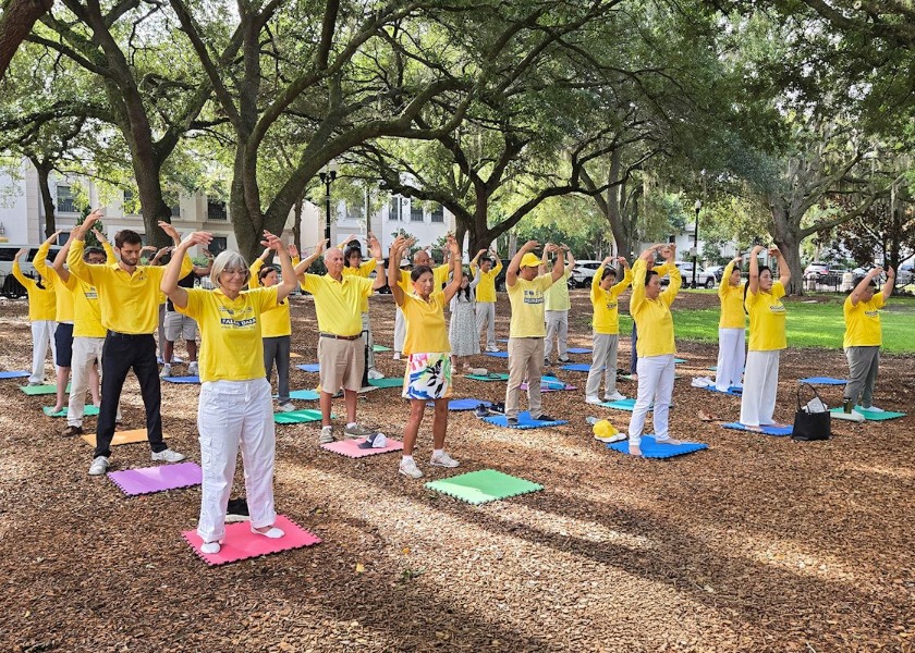 Image for article Orlando, Florida: Le persone condannano la persecuzione del Falun Gong condotta dal PCC