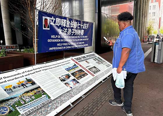 Image for article Paesi Bassi: Manifestazione davanti al Ministero degli Affari Esteri per chiedere il rilascio dei praticanti recentemente arrestati a Changchun, in Cina