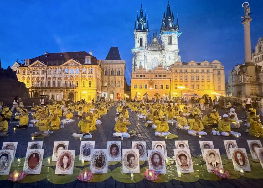Image for article Repubblica Ceca: A Praga le persone condannano la persecuzione del Falun Gong da parte del PCC