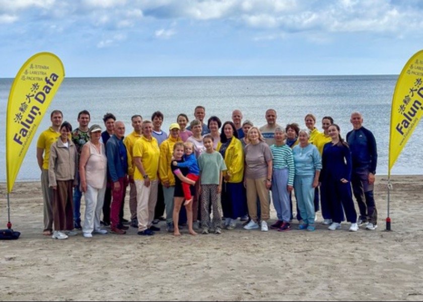 Image for article I praticanti della Falun Dafa riflettono sulla loro coltivazione durante il ritiro estivo in Lettonia