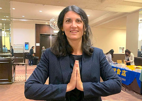 Image for article I praticanti della Falun Dafa del Québec, in Canada, esprimono la loro gratitudine al Maestro e gli augurano una felice Festa di metà autunno